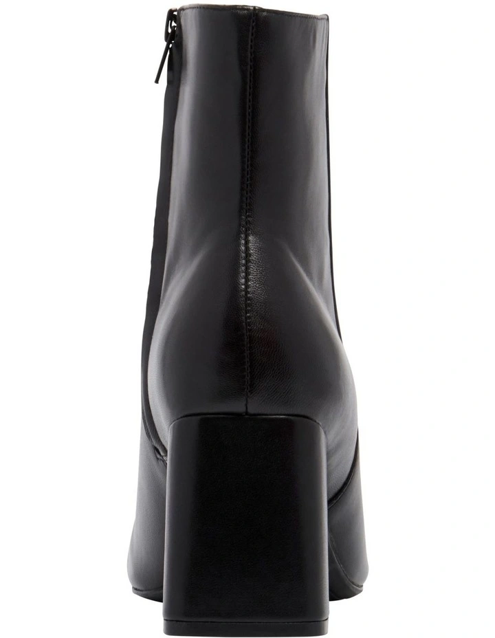 Nine West Griffa Black Boots 4 Nine West Griffa Black Boots - Image 4