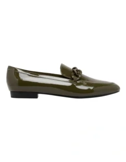 Nine West Chain Green Flats