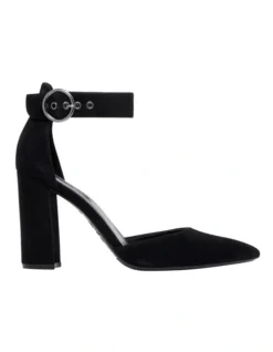 Nine West Aloni Pumps In Black