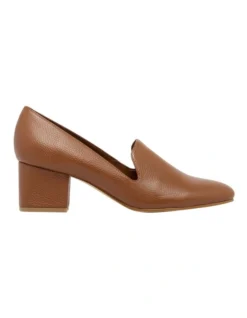 Nine West Rinal Caramel Pumps