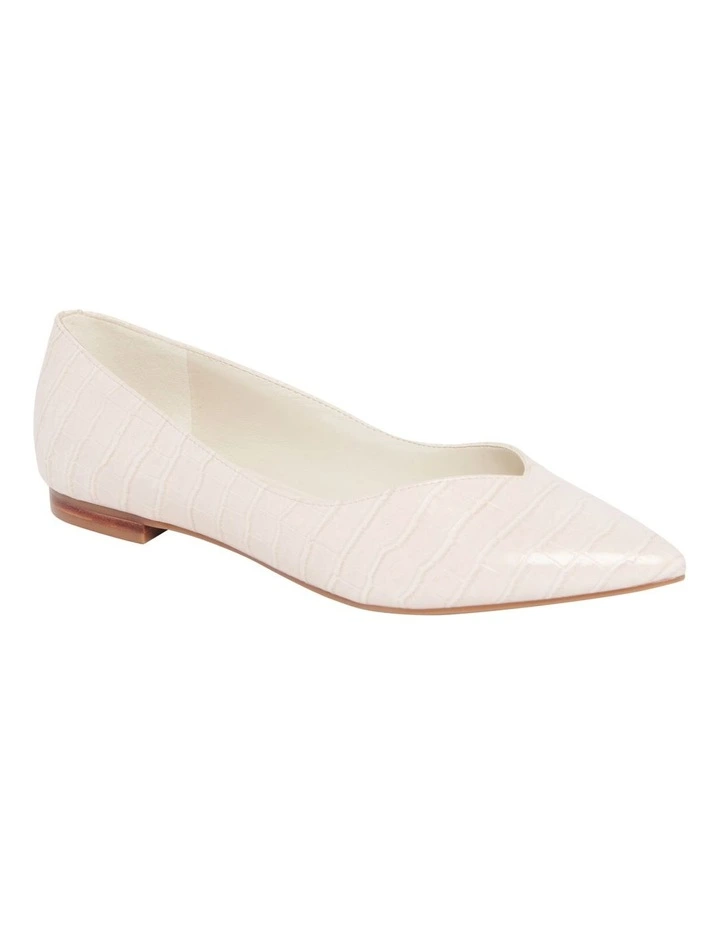 Nine West Adley Ballet Flats In Ivory 2 Nine West Adley Ballet Flats In Ivory - Image 2