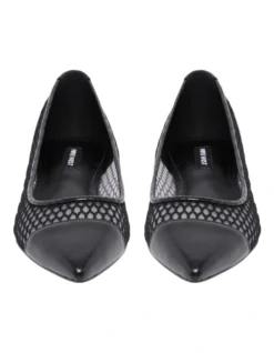 Nine West Brex Flats In Black 6 Nine West Brex Flats In Black -Nine West 937001620 3 720x928