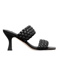 Nine West Hasnot Sandal In Black