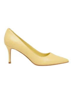 Nine West Mailin Pump In Yellow