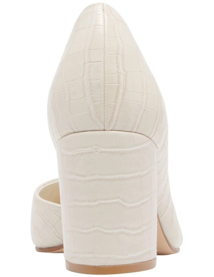 Nine West Cacina Pump In Cream 4 Nine West Cacina Pump In Cream - Image 4